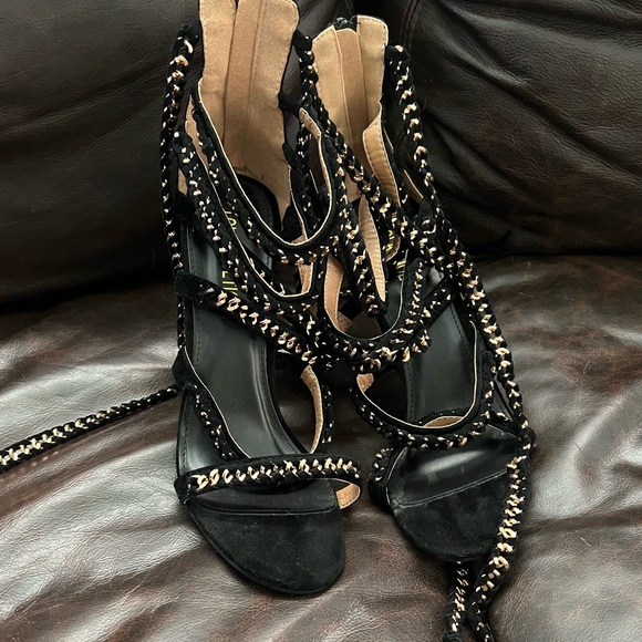 Black & Gold Chain Detail Lace Up Heels - Picture 4 of 8